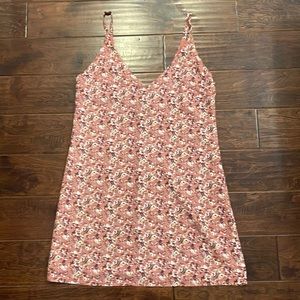 Forever 21 floral mini spaghetti strap dress